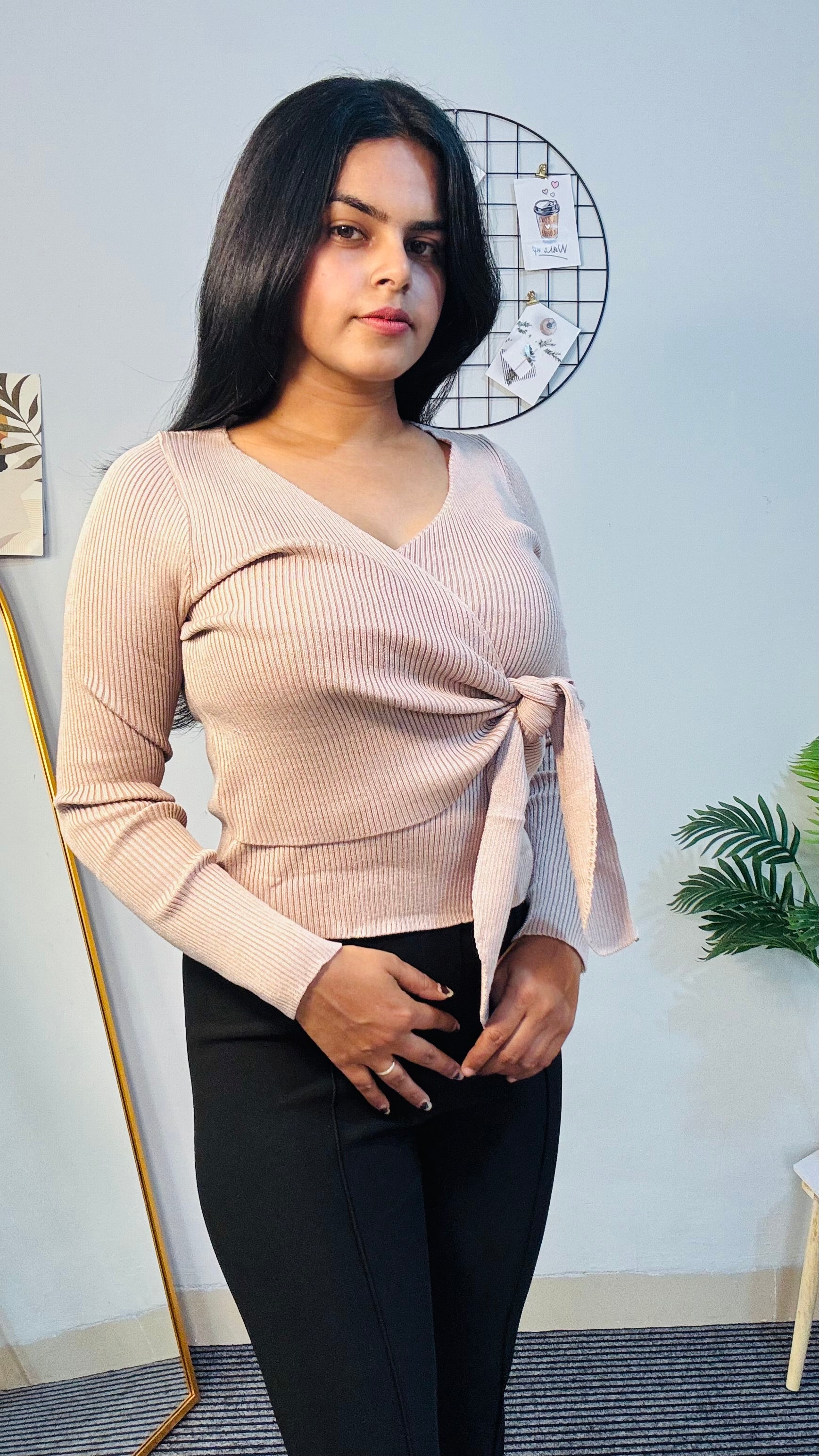 Beige Shefie Style TOP