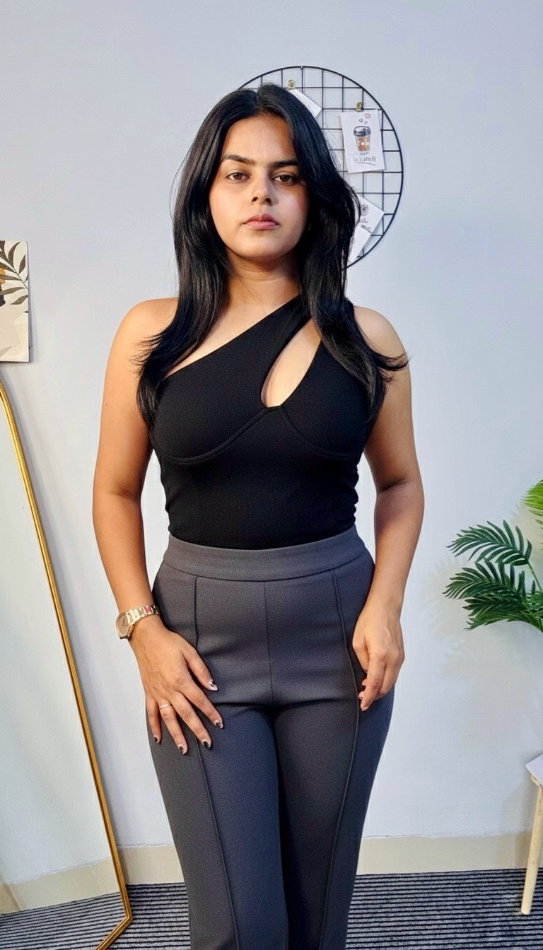 Black SHEIFE LUXURY TOP